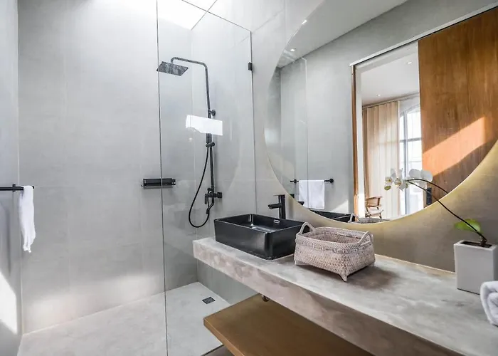 Stylish 2br Few Minutes To The 坎古
