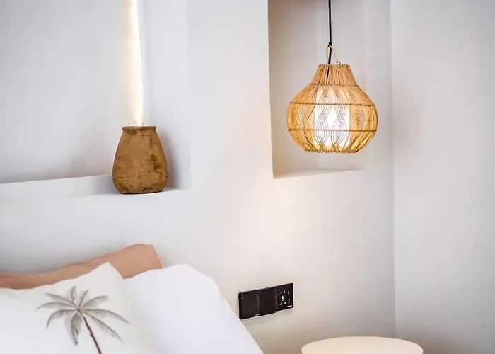Stylish 2br Few Minutes To The
